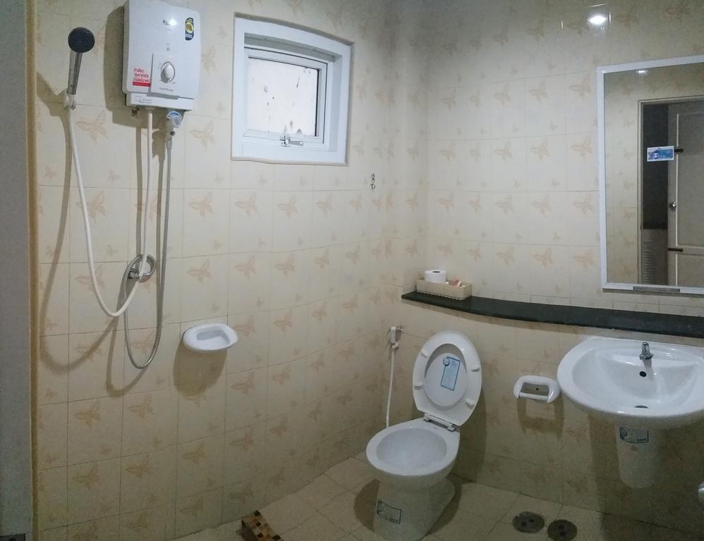 Charoen Apartment Hotel Trang Exteriör bild